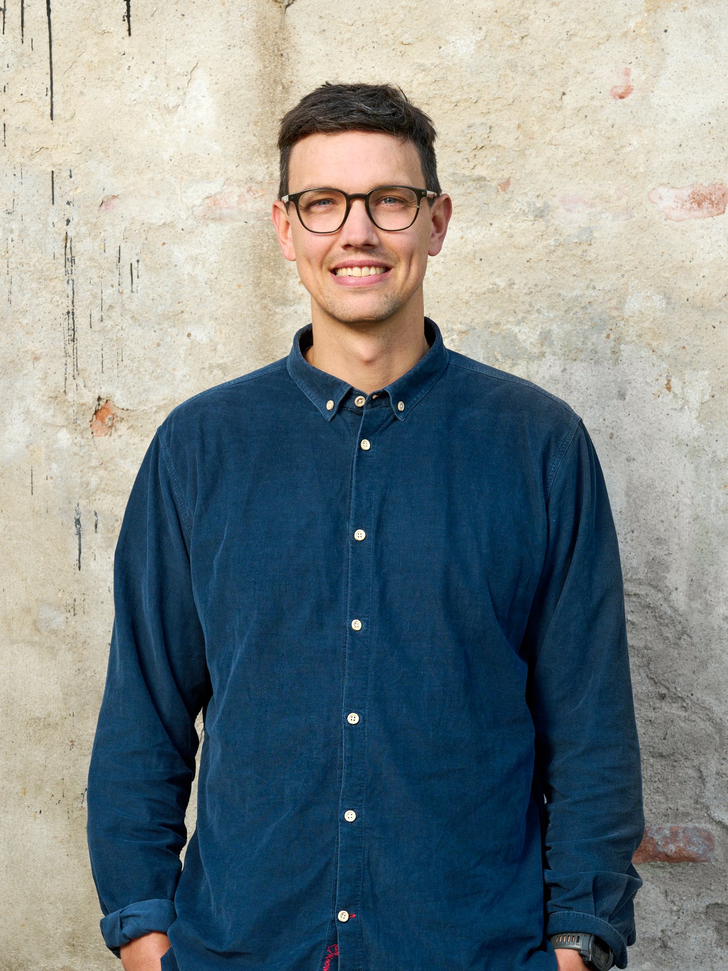 2023_08_11 Holdensen33953